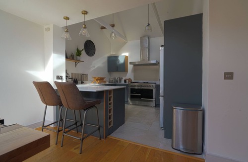 Honiton House | Cosy retreat in Devon, The Old Chapel