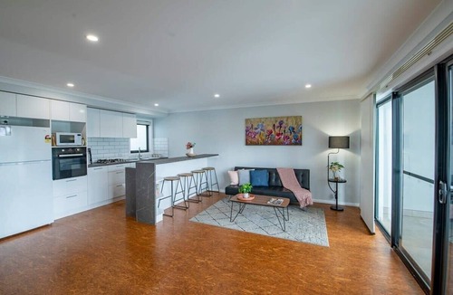 Dubbo Apartment | Cosy Retreat on Naman - Private & Convenient