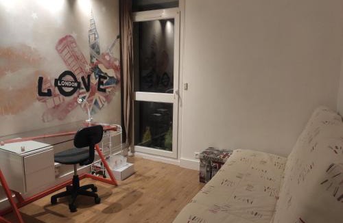 Avon House | Cosy room in Avon