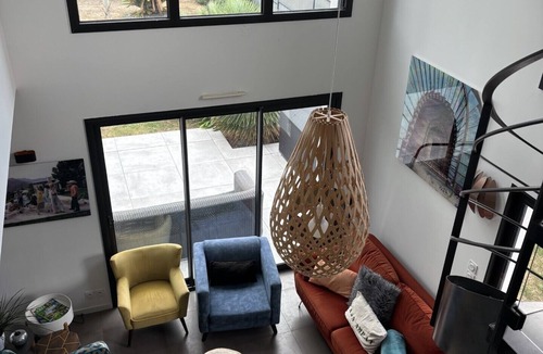 Bouaye Bed & Breakfast | Cosy room in house with garden