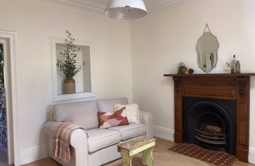 Talunga Cottage | Cosy Rustic Cottage - Adelaide Hills - Scenic Secluded