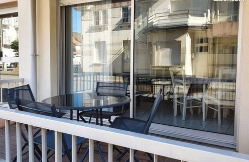 Merlimont-Plage Apartment | Cosy seaside studio. Pets welcome!