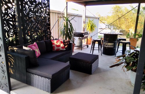 Worongary Apartment | Cosy, self-contained and central to everywhere