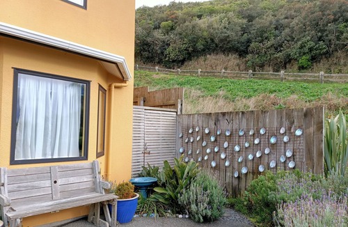 Brooklyn Apartment | Cosy Self-contained Studio with Panoramic Views