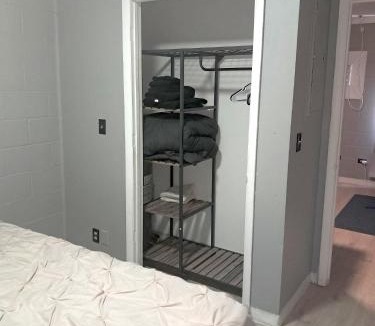 Huntington Apartment | Cosy single-level home with laundry and parking