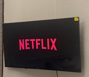 Upper Edmonton Apartment | Cosy Spacious Studio Flat,N18