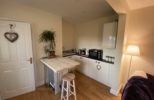 Pontefract Cottage | Cosy stable conversion between Sheffield & Leeds