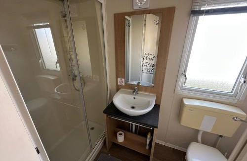 Rye Harbour House | Cosy static caravan in rye!