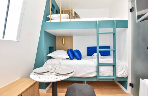 Porte-Saint-Martin Apartment | Cosy Studio - 2P - Strasbourg Saint-denis