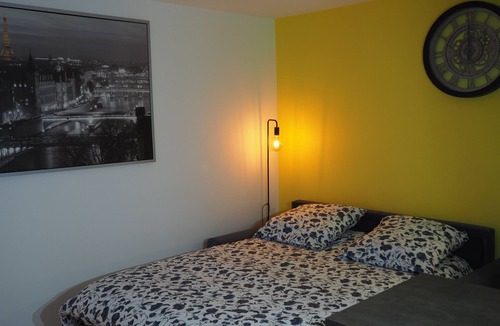 Faubourg-Raines Apartment | Cosy studio 5 minutes from the station