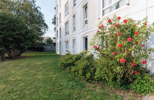 Bagnolet Apartment | Cosy Studio Apartment ideal for 3, Bagnolet!