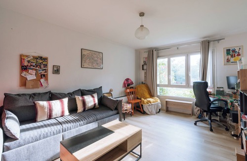Bagnolet Apartment | Cosy Studio Apartment ideal for 3, Bagnolet!