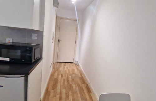 Southwark Apartment | Cosy Studio at Camberwell Zone 2