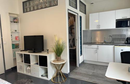 Quartier Sainte-Avoye House | Cosy studio Beaubourg paris centre
