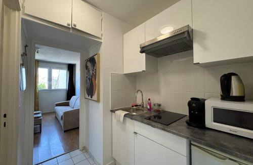 Saint-Germain-en-Laye Apartment | Cosy studio centre-ville & RER A
