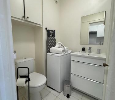 Saint-Germain-en-Laye Apartment | Cosy studio centre-ville & RER A