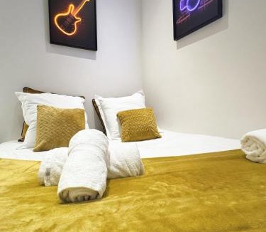 Antony Apartment | Cosy Studio in Antony - Easy Access to Paris