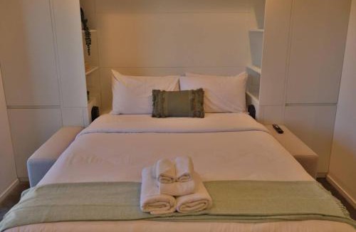 Henderson House | Cosy Studio in Awaroa Road