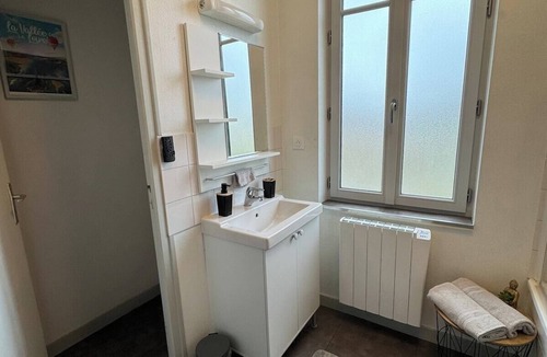 Saumur Apartment | Cosy studio in Saumur station & town center