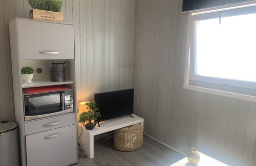 Claude Decaen Apartment | Cosy studio near Clinique du Parc