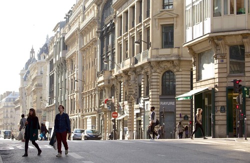 Quartier de la Porte-Saint-Denis Apartment | Cosy Studio near Opera