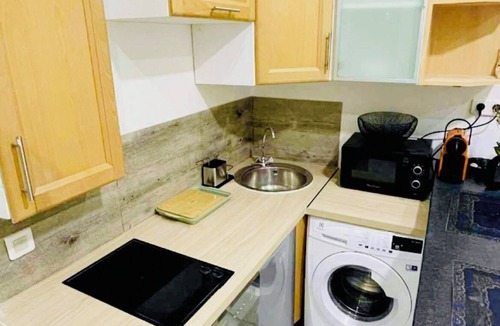 Saint Antoine Apartment | Cosy studio near the beach