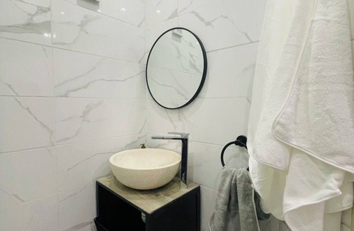 Saint Antoine Apartment | Cosy studio near the beach