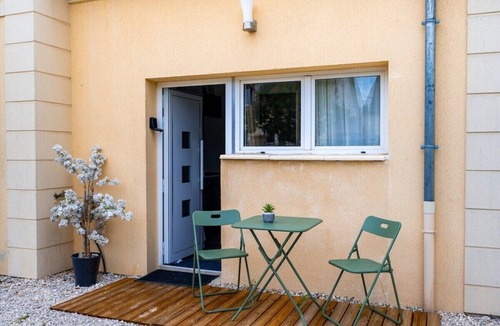 Le Thillay Apartment | Cosy studio Paris CDG/Astérix/Paris/ParcExpo