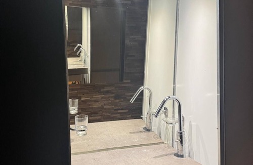 Wambrechies Apartment | Cosy studio room with separate entrance, parking and bathroom.