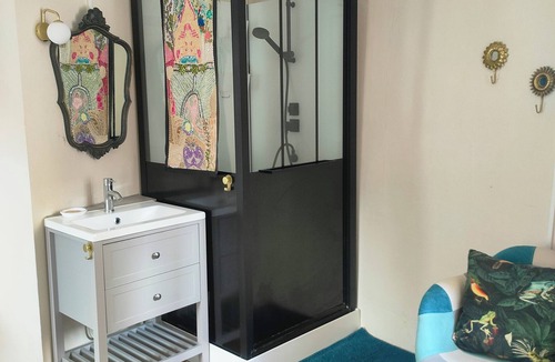 Rennes-les-Bains Apartment | Cosy studio with river view