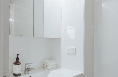 Greenwich Apartment | Cosy studio with a big view