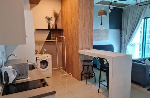 Cyberjaya Apartment | Cosy Studio with Balcony