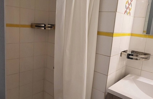 Beure Apartment | Cosy studio with mezzanine bed