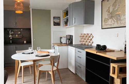 Tours Apartment | Cosy studio with panoramic terrace & parking