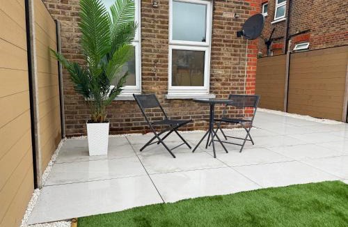 Lea Bridge Apartment | Cosy & Stylish - Boho 2 bed flat with Garden