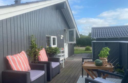 Boeslunde House | Cosy Summer House At Kobæk Strand