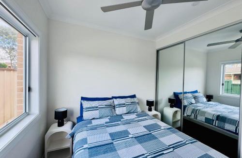 Baulkham Hills Villa | Cosy Sunlit Home Away from Home