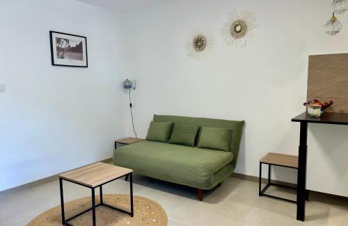 La Petite Motte Apartment | Cosy Sunnyland, accès direct plage et parking privatif