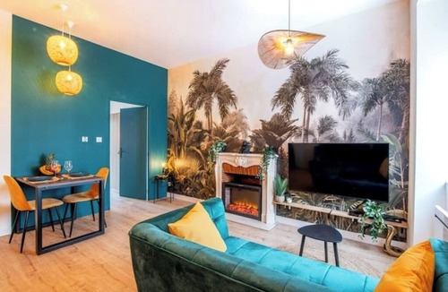 Saint-Felix Apartment | Cosy T2 with private terrace & jungle decor