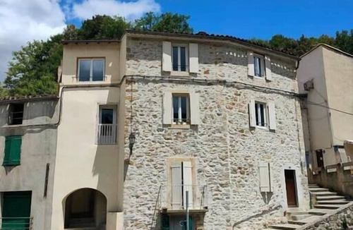 Rennes-les-Bains Apartment | Cosy T3 apartment with river view