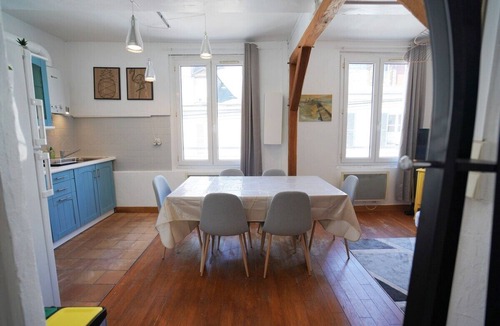 Orleans Apartment | Cosy T3 with terrace, near the Loire
