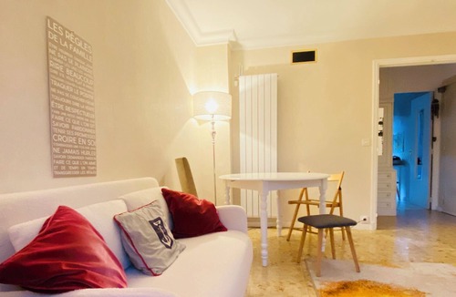 Rueil-Malmaison Apartment | Cosy T4 75m2 Charmant Près de La Défense Paris