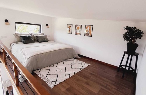 Lavelanet Cottage | Cosy Tiny House Éco Responsable + SPA Dans les Montagne des Pyrénées, Ariège