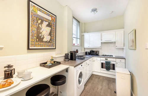 Peebles Apartment | Cosy town centre cottage