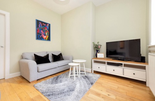 Peebles Apartment | Cosy town centre cottage