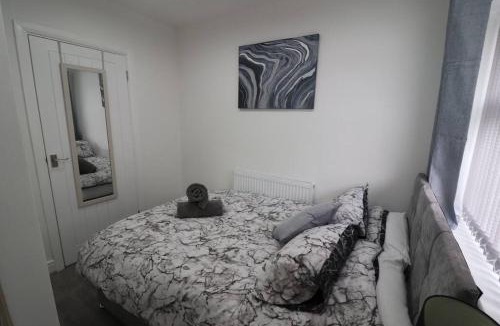 Harborne Apartment | Cosy two bedroom first floor apartment