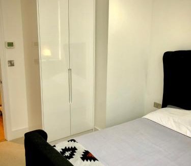 Haywards Heath Apartment | Cosy unit