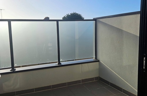 Airport West House | Cosy unit in Airport West