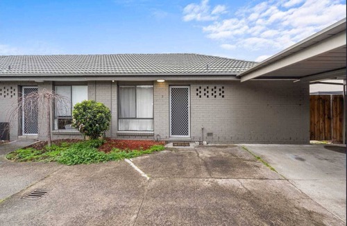 Cheltenham Villa | Cosy villa — 5 min from the beach!