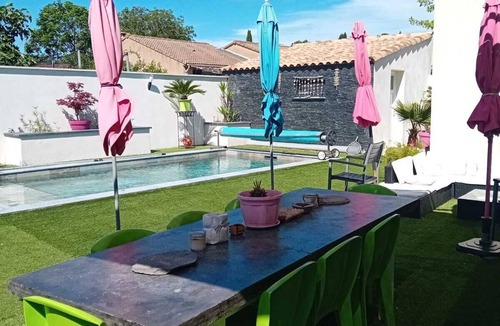 Gignac Villa | Cosy villa in a cul-de-sac, not overlooked.